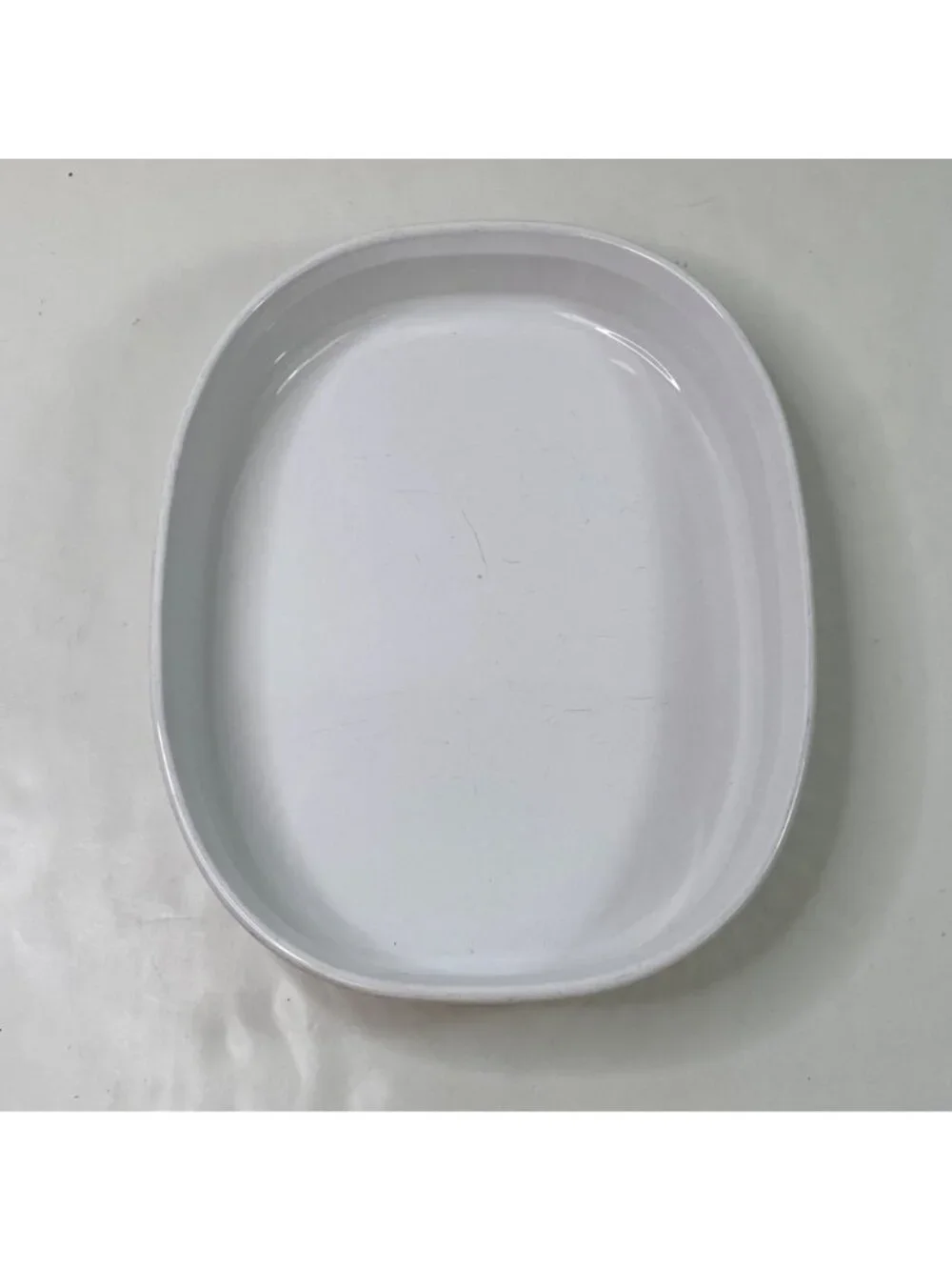 CorningWare French White 2.5 Liter F-4-B Oval Baking Dish Ribbed Sides